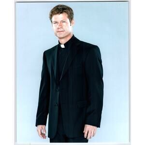 2000s Hollywood Movie Press Photo of Actor V Joel Gretsch in Priest Costume